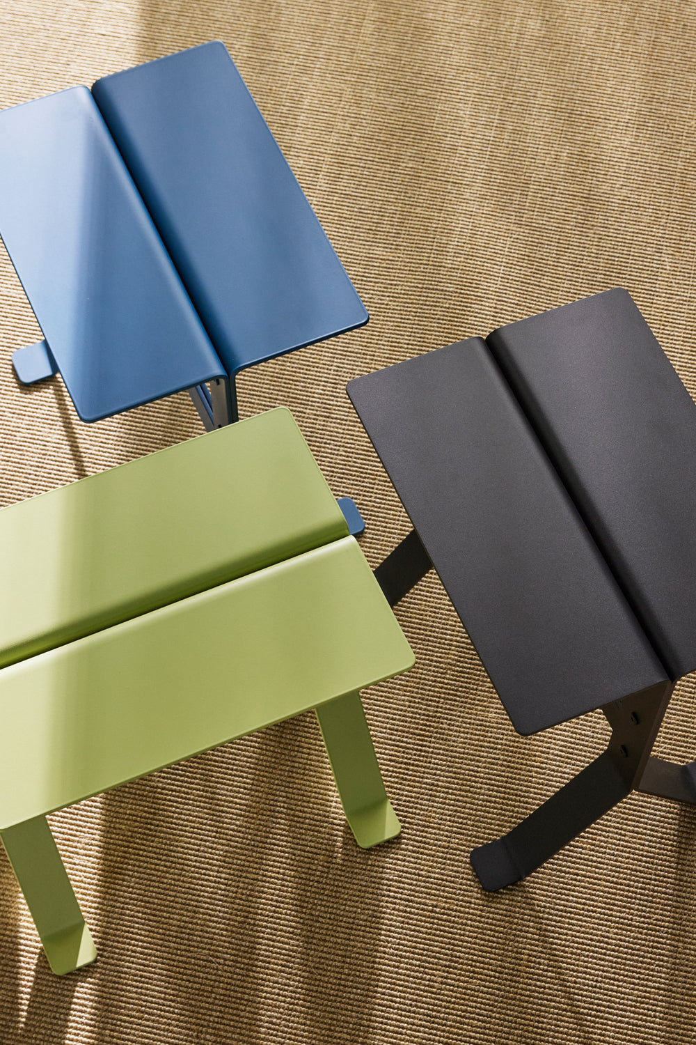 Fold Beistelltisch schwarz