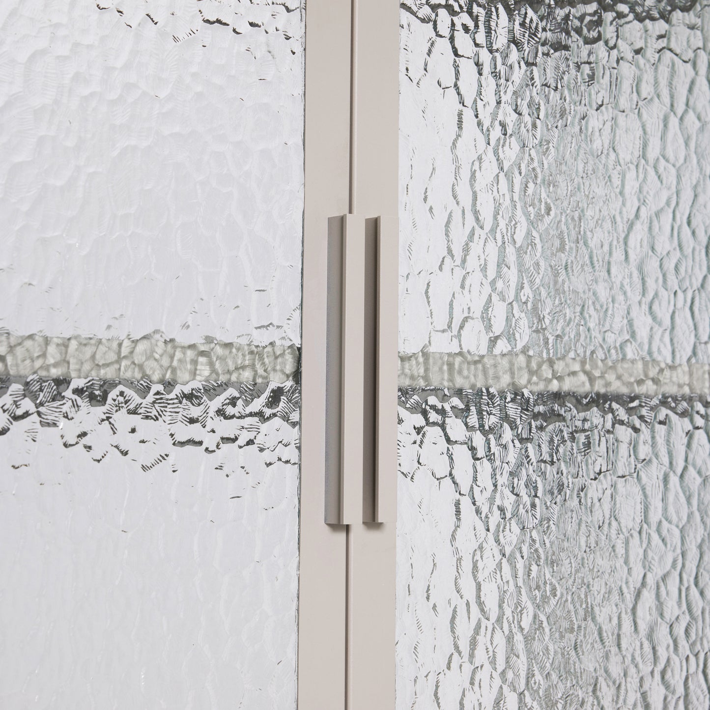 Vitrinenschrank Plex, Stahl grau