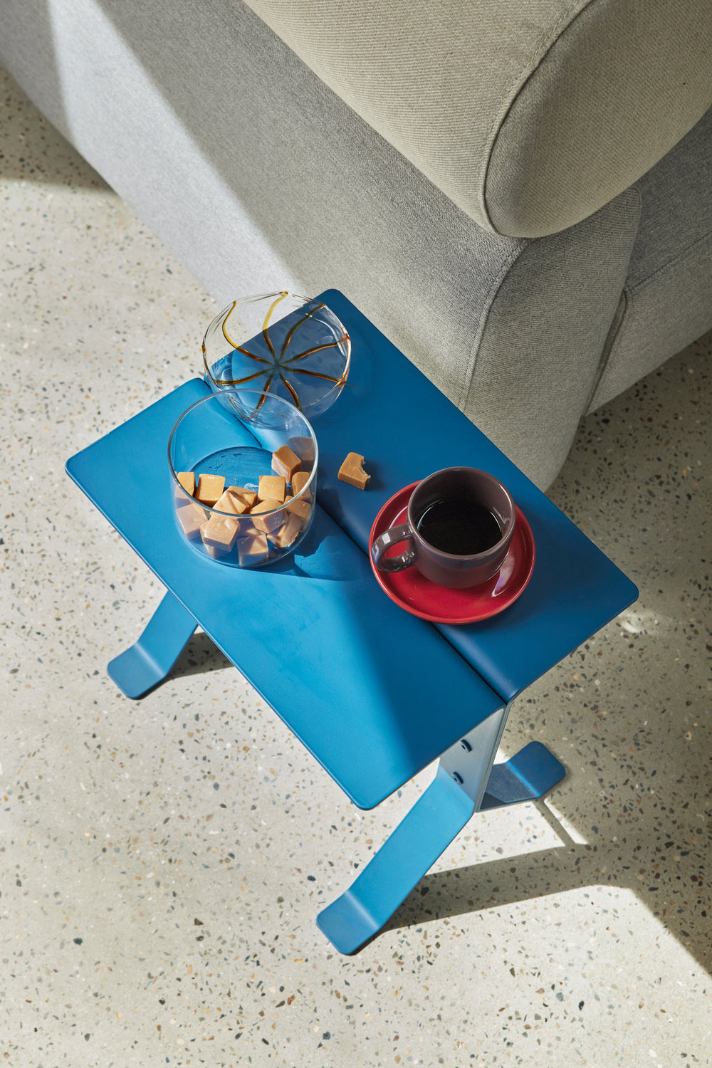 Fold Beistelltisch schwarz