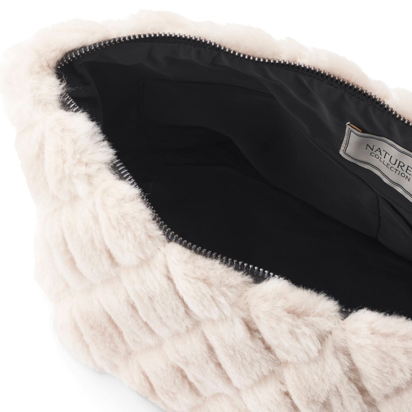 Hannah Clutch aus Lammfell, beige