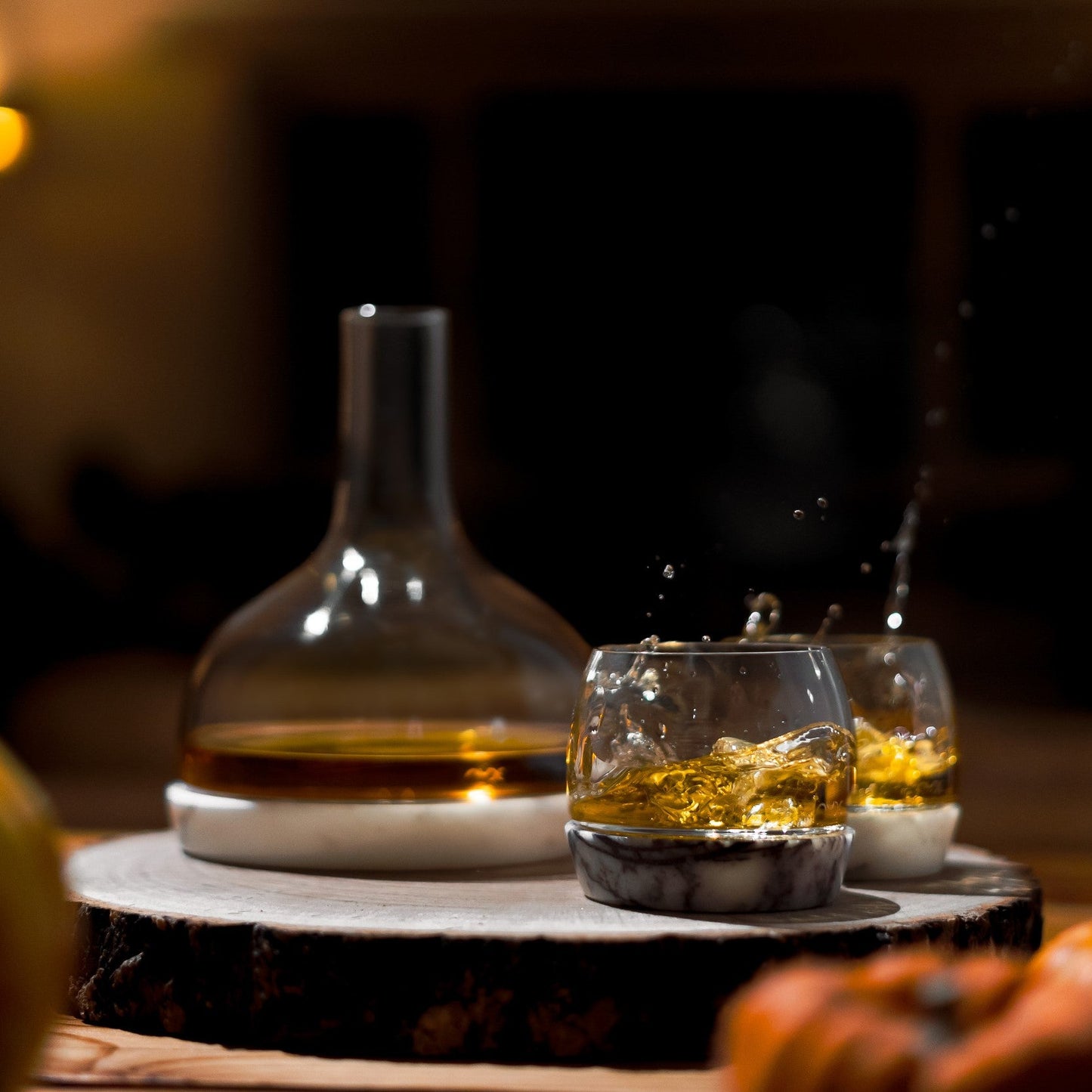 Karaffe Chill mit Marmorsockel